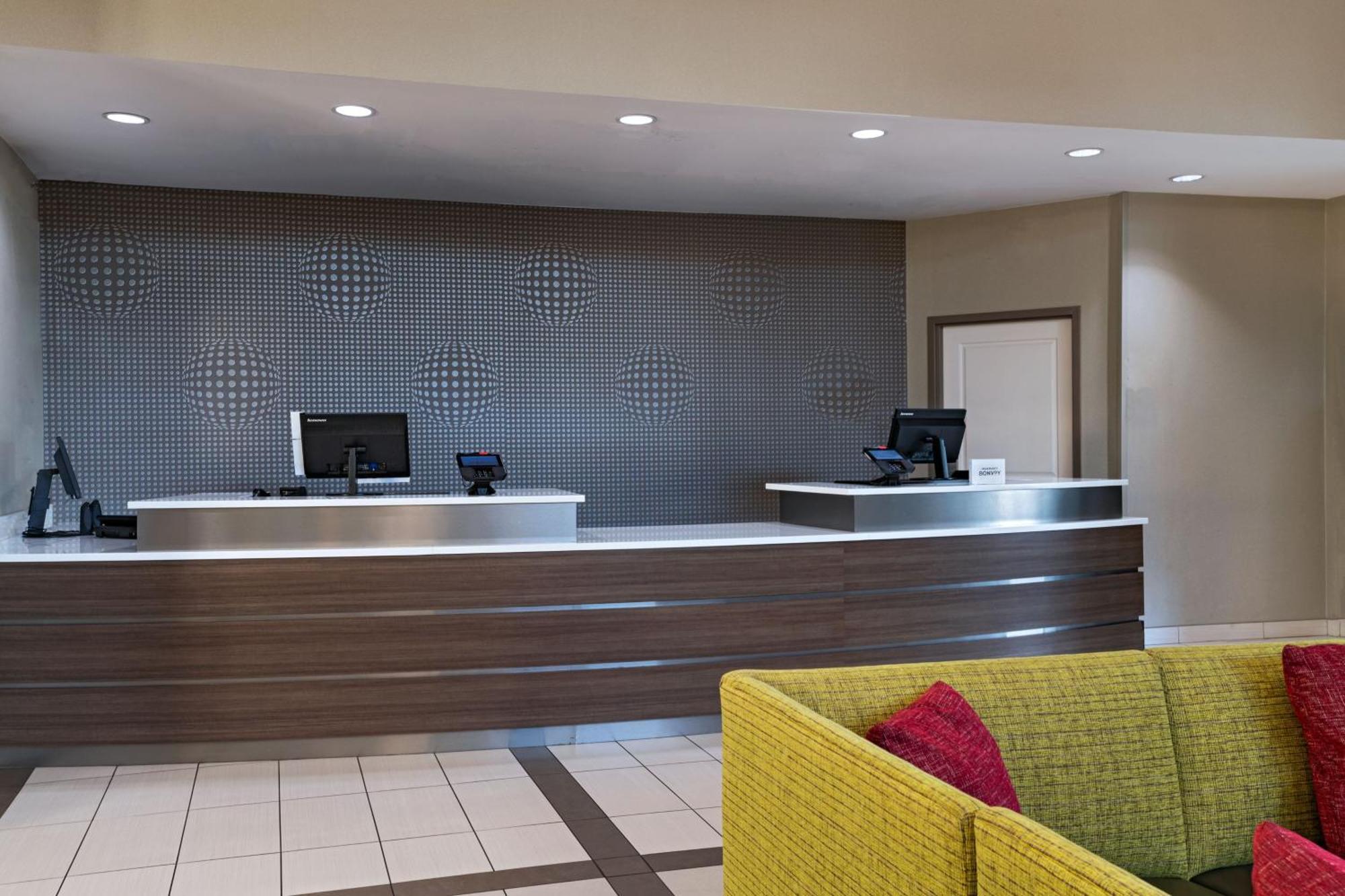 Residence Inn By Marriott Denton Esterno foto